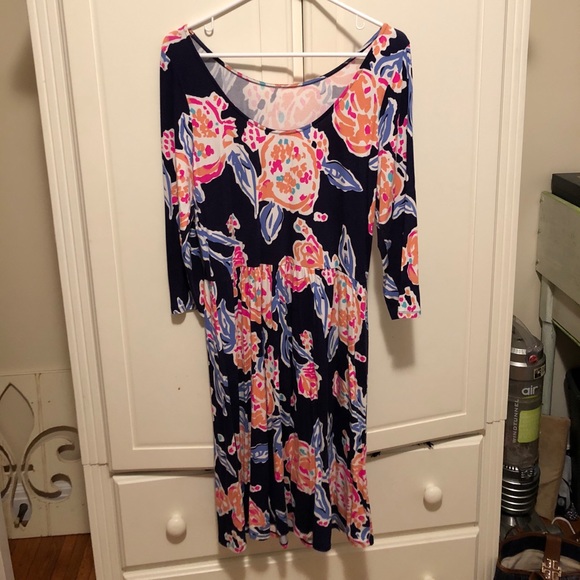 Lilly Quarter Sleeve Dress - Picture 2 of 2